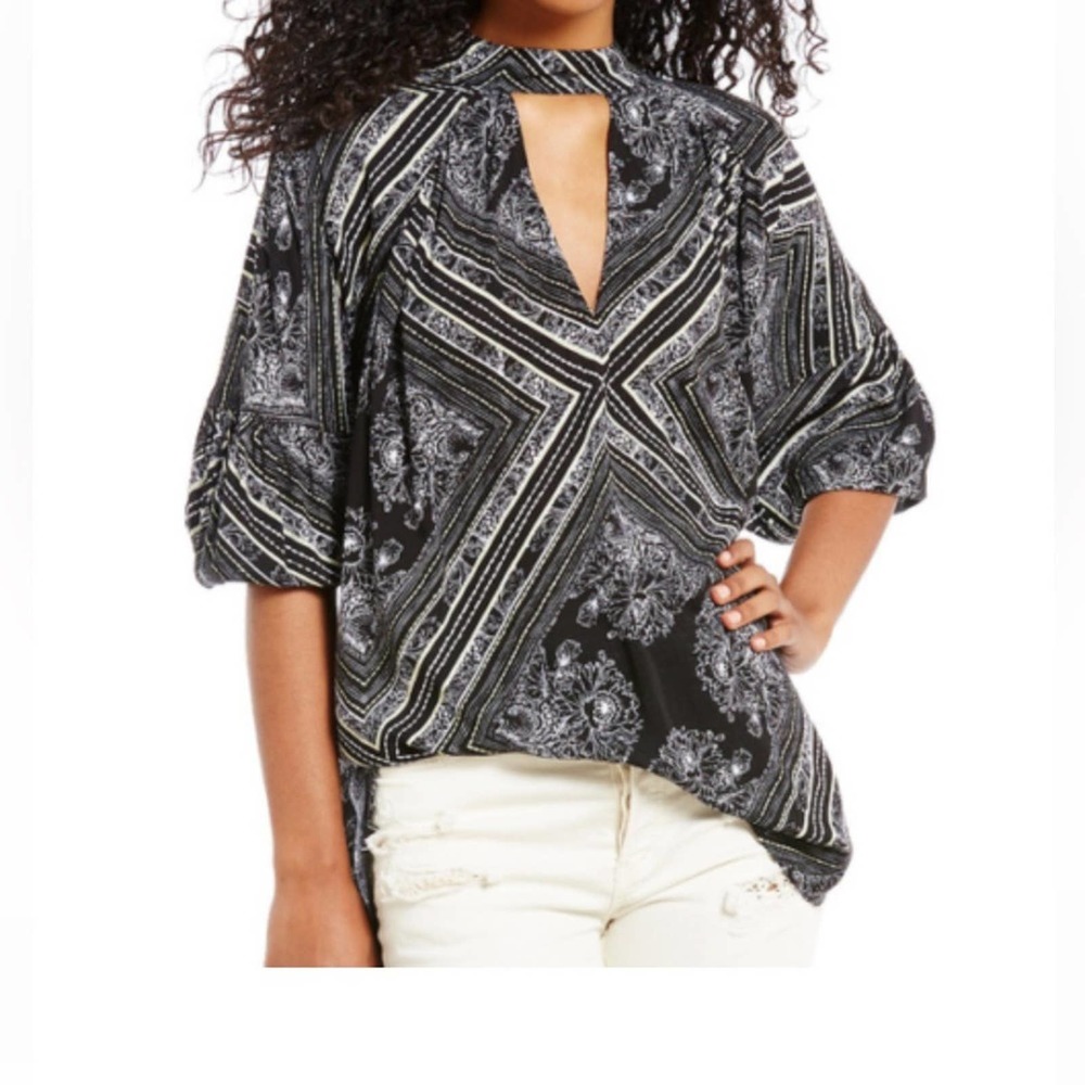 Free People Walking on a Dream' Keyhole Tunic Top large black and white